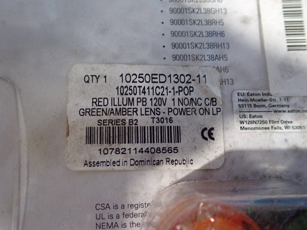 Eaton Pushbutton - 10250t411c21-1-pop