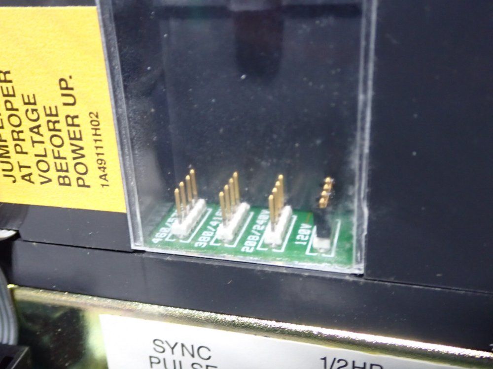 Westinghouse Iq Data Plus Ii Line Metering And Protection System - Iqdpi1