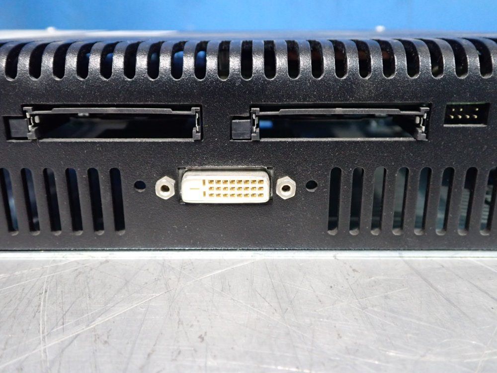 Eaton Industrial Panel Pc - Xp-702-f0-boxk-00