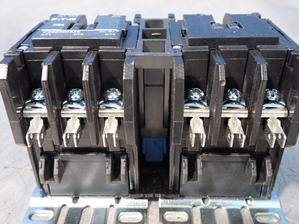 Eaton Reversing Contactor - C65dnd325t