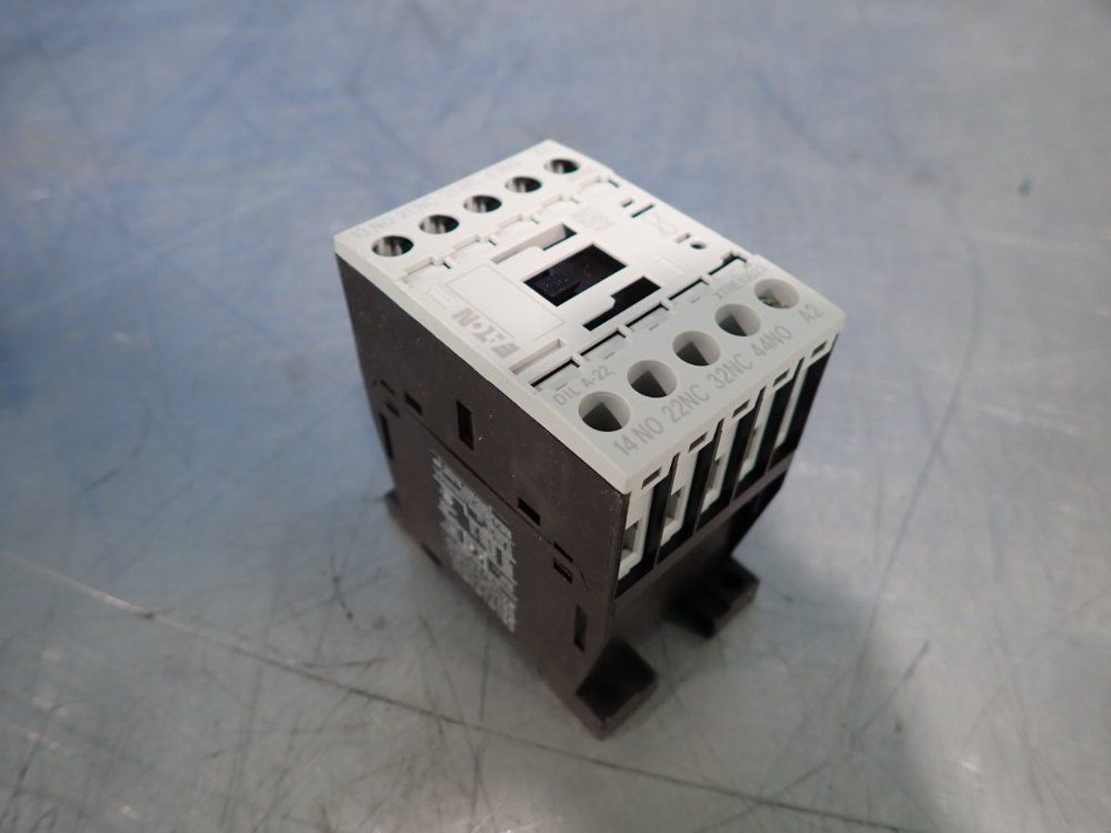 Eaton Contactor Relay - Dila-22