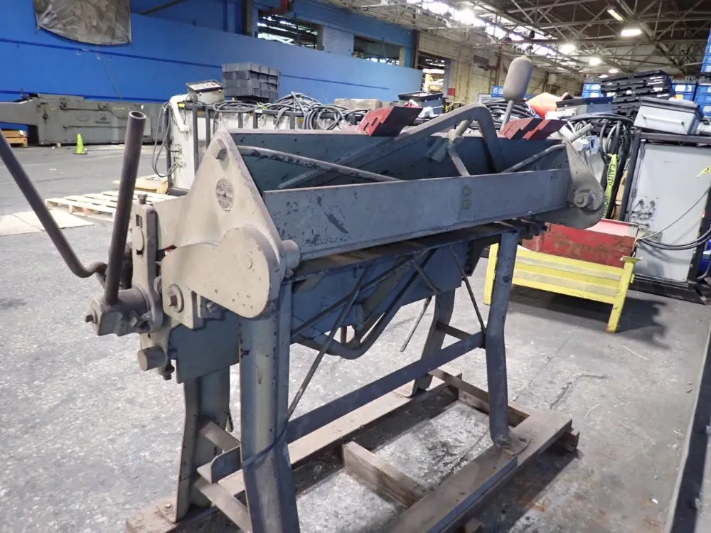 Chicago / Dreis & Krump Mfg Co 52" Finger Brake - W31