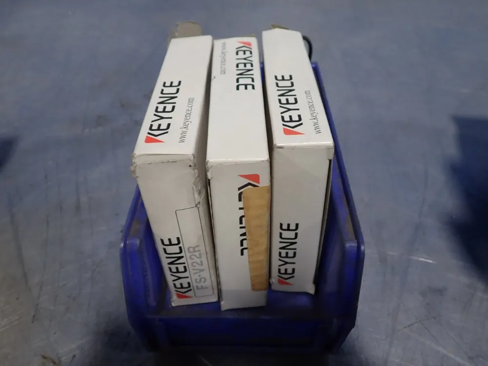 Keyence Photoelectric Fibre Amplifier - Fs-v22r