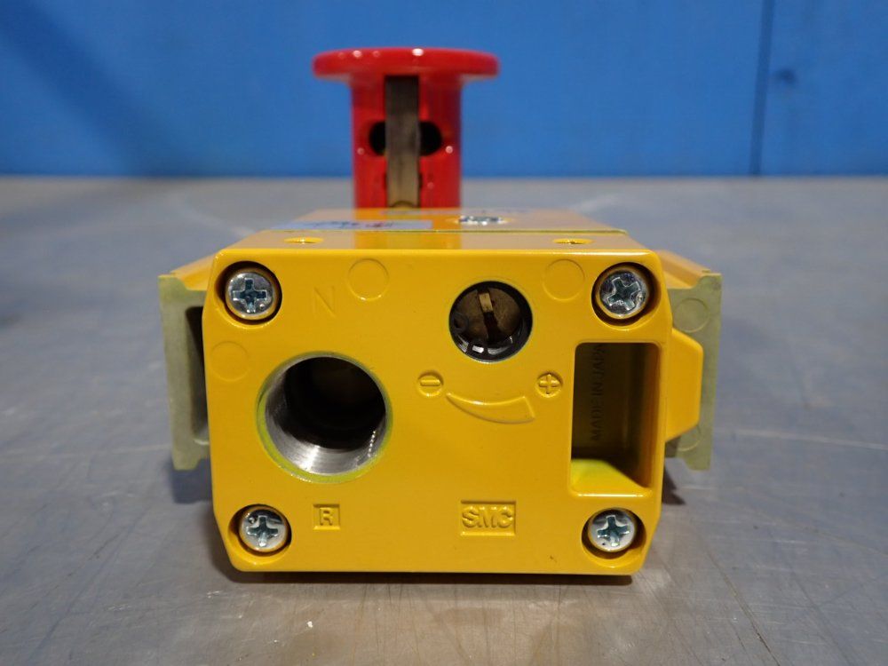 Smc Soft Start Lock-out Valve - Avl4000-n04-5dzm