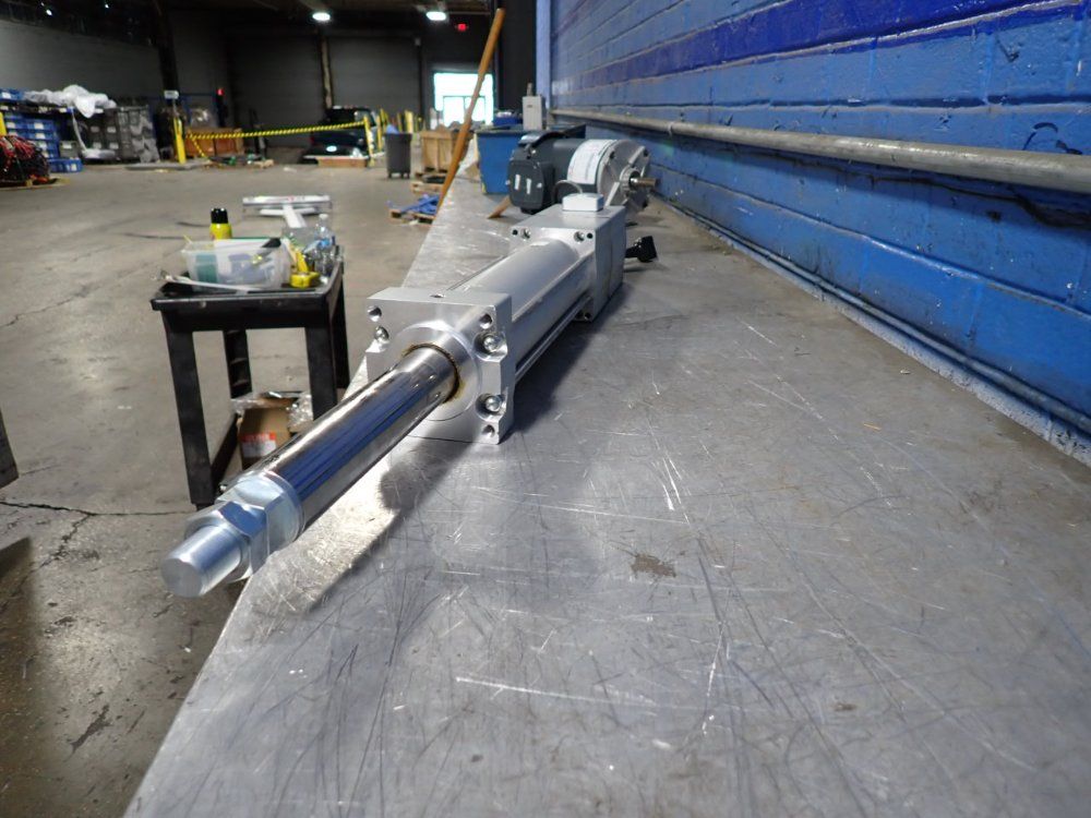 Iai Corporation Robo Cylinder - Rcp2-ra10c-i-86p-2.5-200-p4-m-b