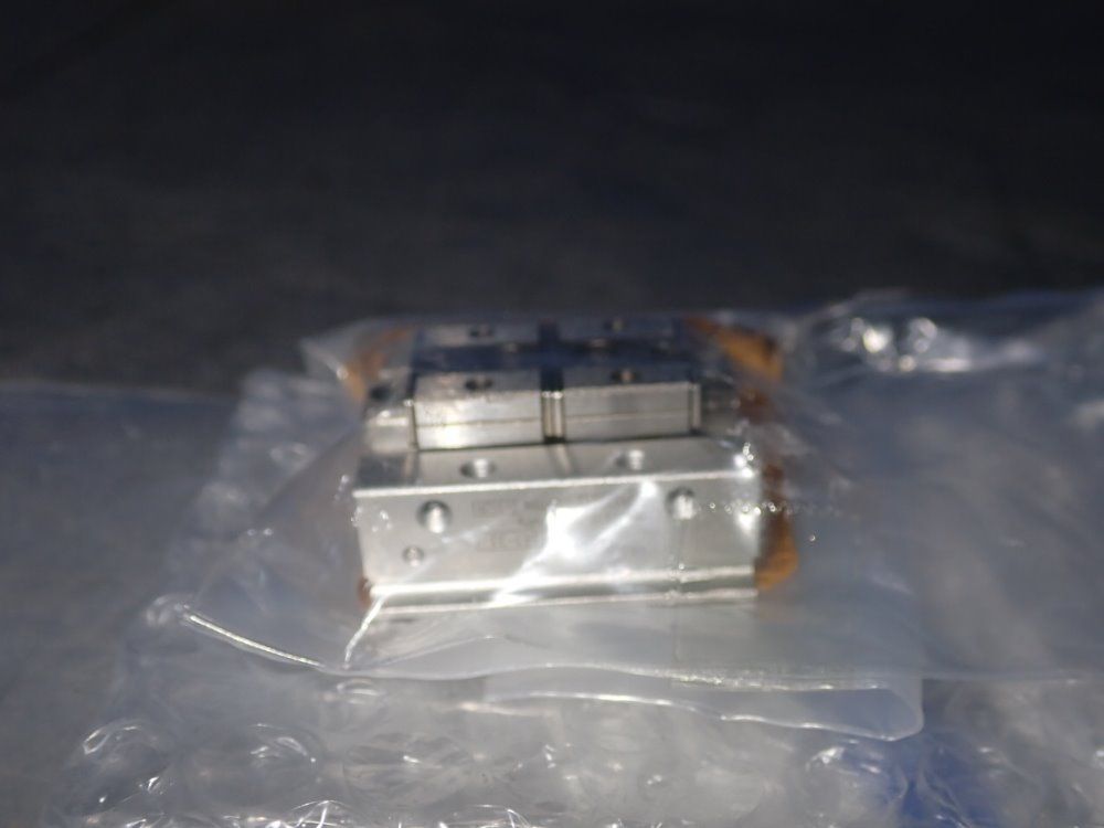 Smc Air Chuck - Mhf2-8d