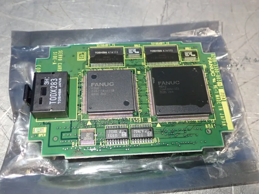 Fanuc Axis Board - A20b-3300-0032 / 02a