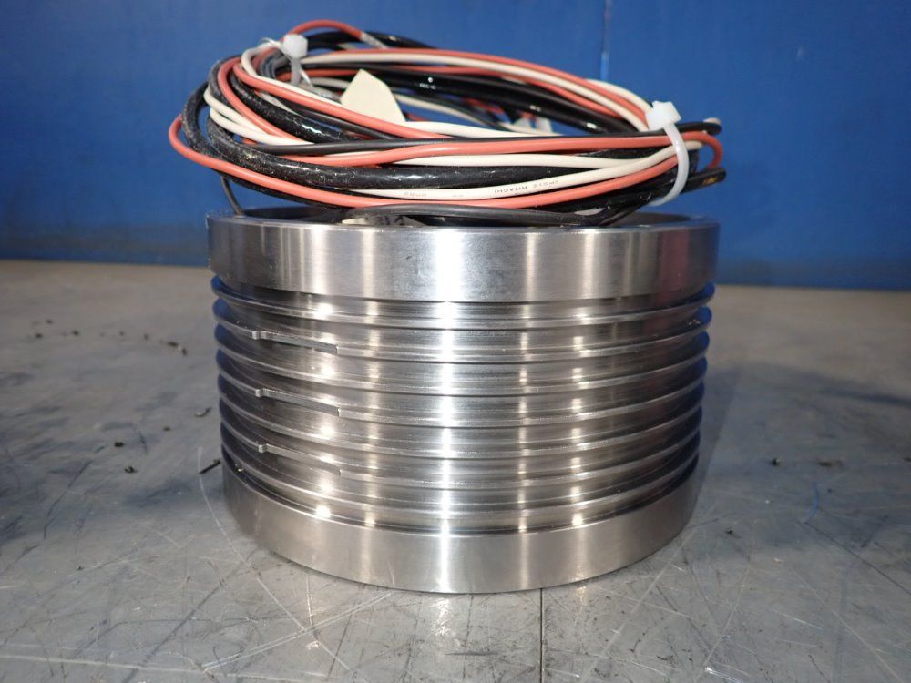 Fanuc Synchro-b-in Motor - A06b-0493-b200