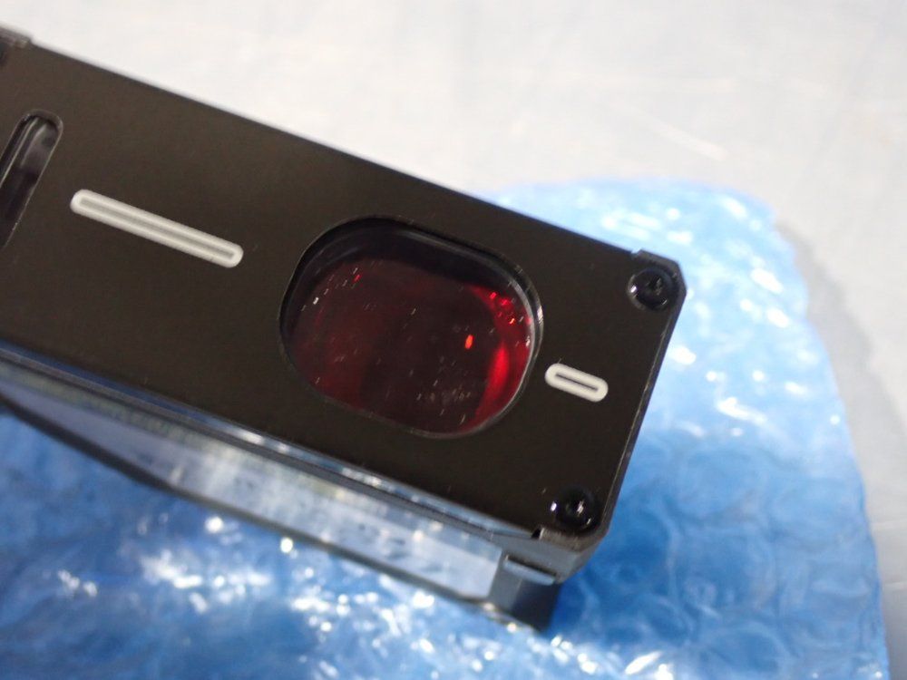 Keyence Laser Sensor - Il-300