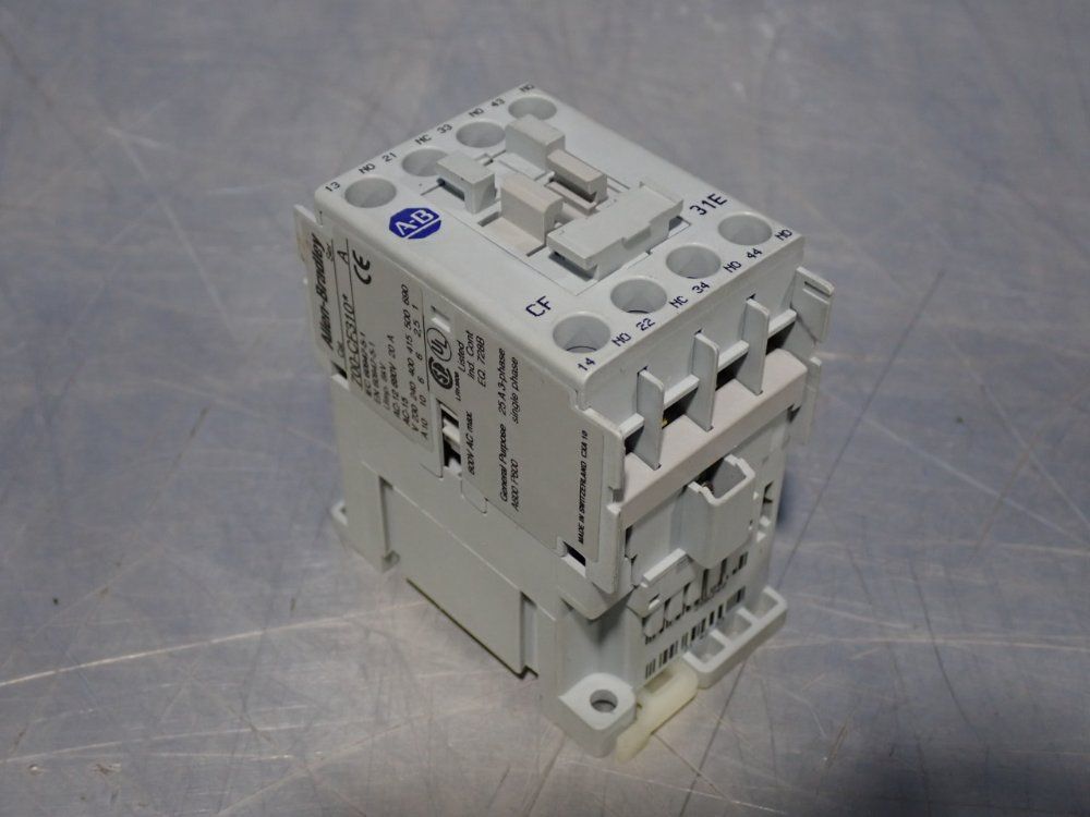 Allen Bradley Control Relay - 700-cf310