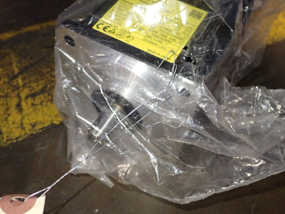 Fanuc 1 Kw Servo Motor - A06b-0215-b100