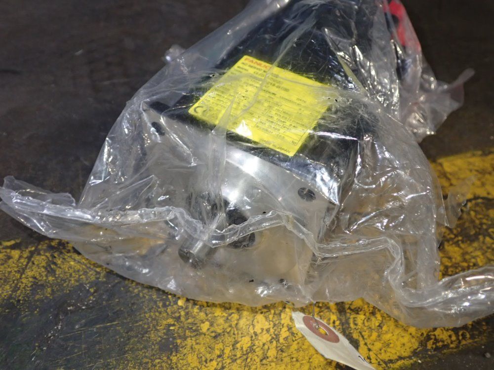 Fanuc 1 Kw Servo Motor - A06b-0215-b100