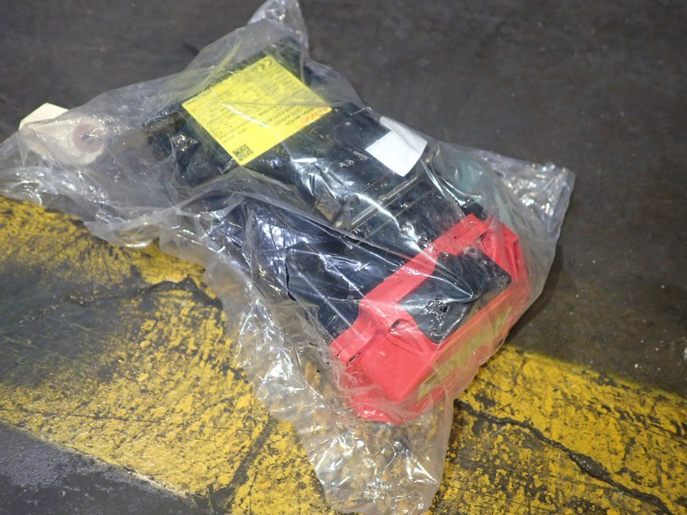 Fanuc 1 Kw Servo Motor - A06b-0215-b100