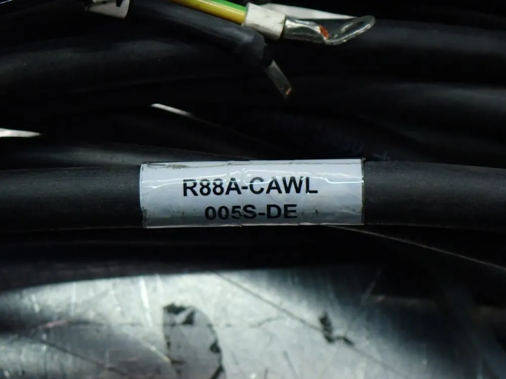 Omron Linear Motor Assembly Pick & Place System - R88l-es-pm-c110-b100-0001