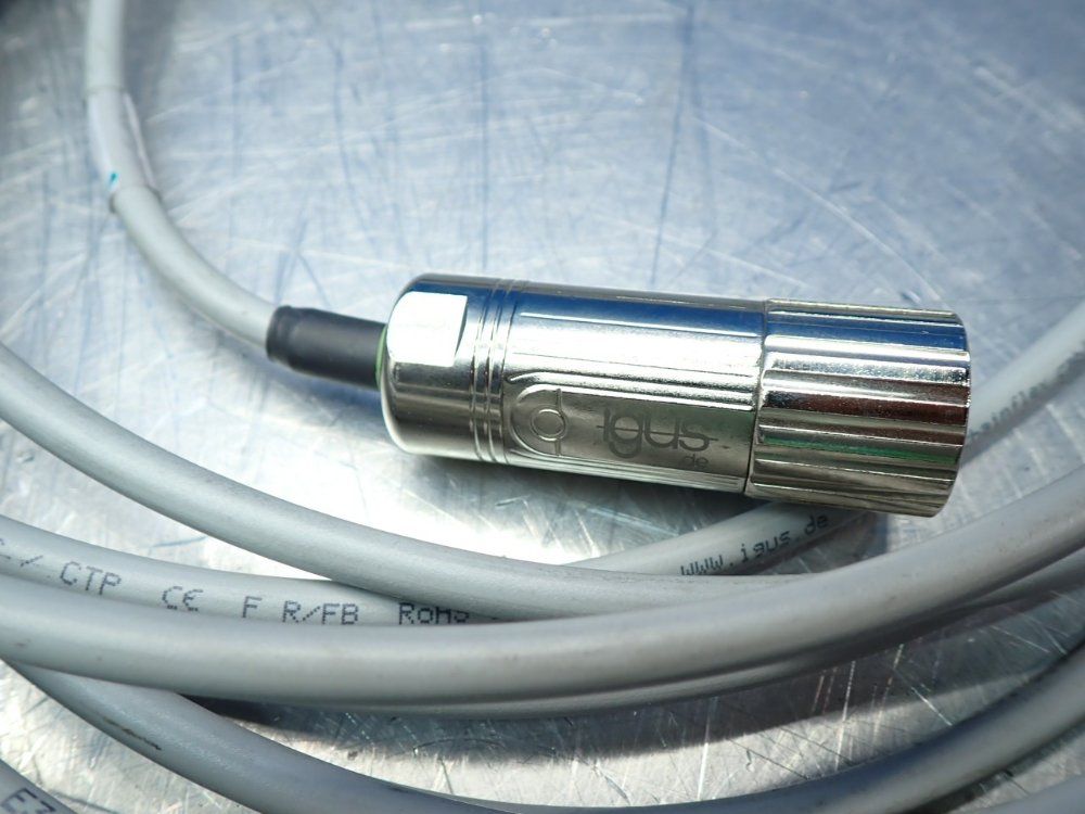 Omron Accurax Linear Motor Pick & Place System - R88l-es-pm-c110-b300-0001