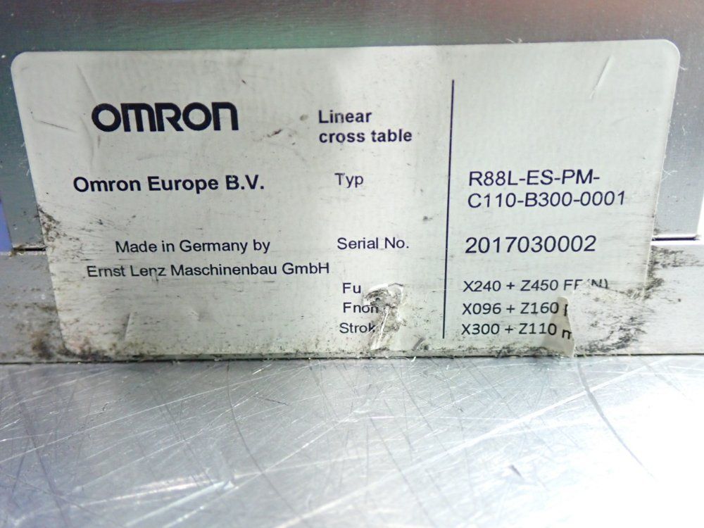 Omron Accurax Linear Motor Pick & Place System - R88l-es-pm-c110-b300-0001