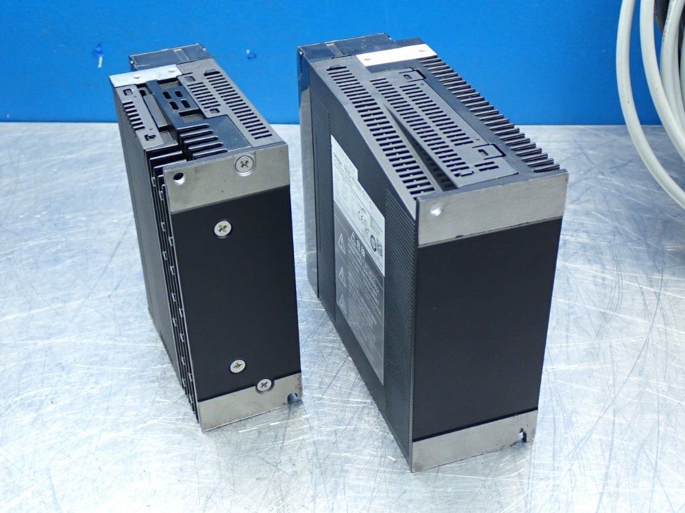 Omron Accurax Linear Motor Pick & Place System - R88l-es-pm-c110-b300-0001