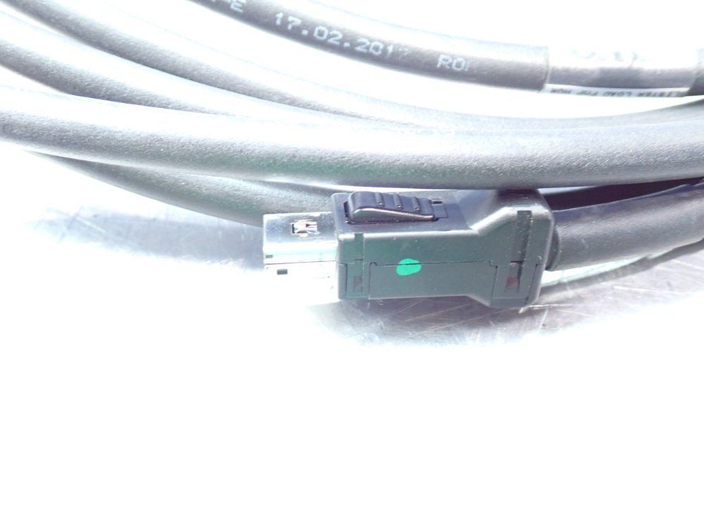 Omron Accurax Linear Motor Pick & Place System - R88l-es-pm-c110-b300-0001