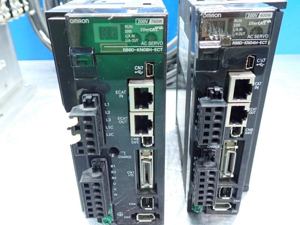 Omron Linear Motor Assembly Pick & Place System - R88l-es-pm-c110-b250-0001