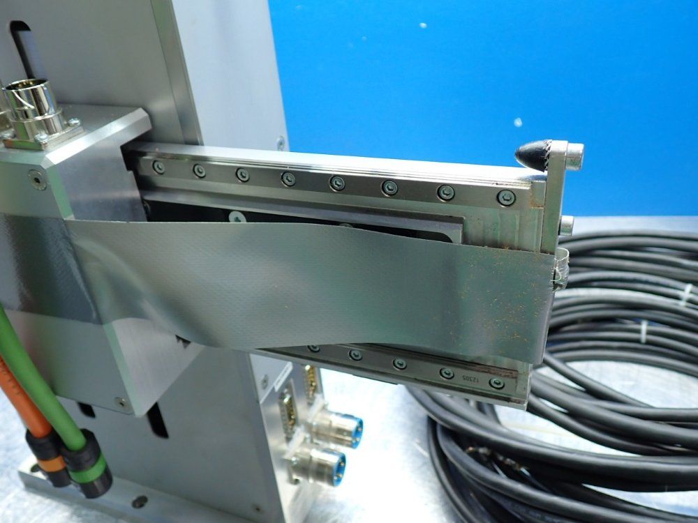 Omron Linear Motor Assembly Pick & Place System - R88l-es-pm-c110-b250-0001