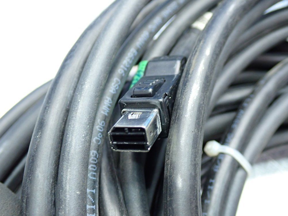 Omron Linear Motor Assembly Pick & Place System - R88l-es-pm-c110-b250-0001