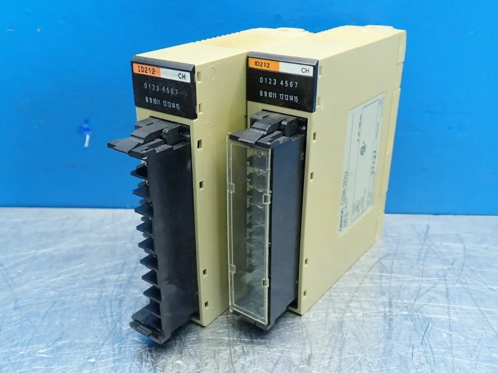 Omron Sysmacc200 16-channel Dc Input Module C200h-series, 2pcs - C200h-id212