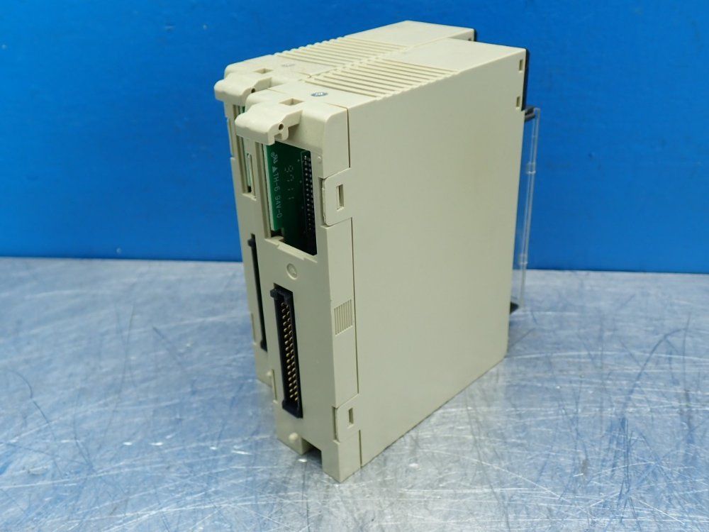 Omron Sysmacc200 16-channel Dc Input Module C200h-series, 2pcs - C200h-id212