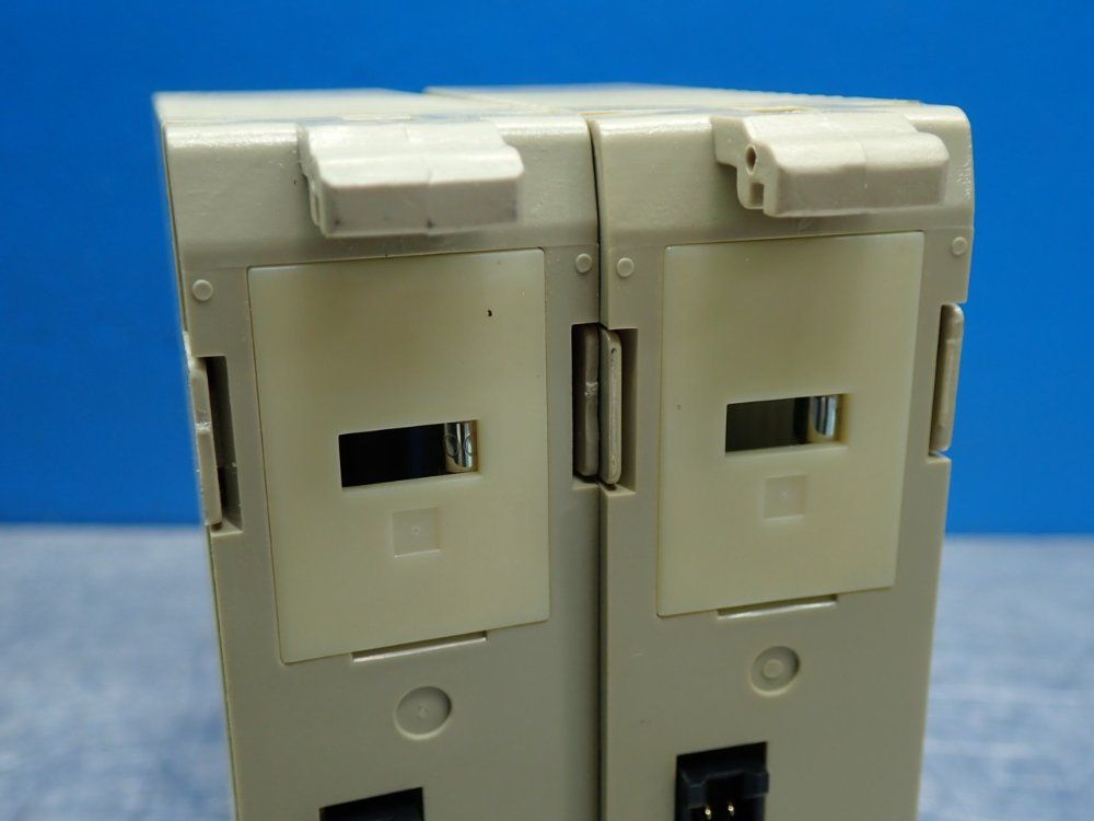 Omron 0.3ma Per Point Sysmac 16-point Transistor Plc Output Module C200h-series, 2pcs - C200h-od212