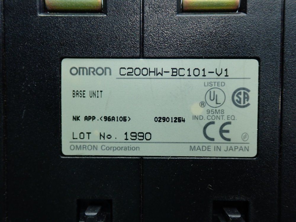 Omron 10-slot Cpu Backplane Base Unit - C200hw-bc101-v1