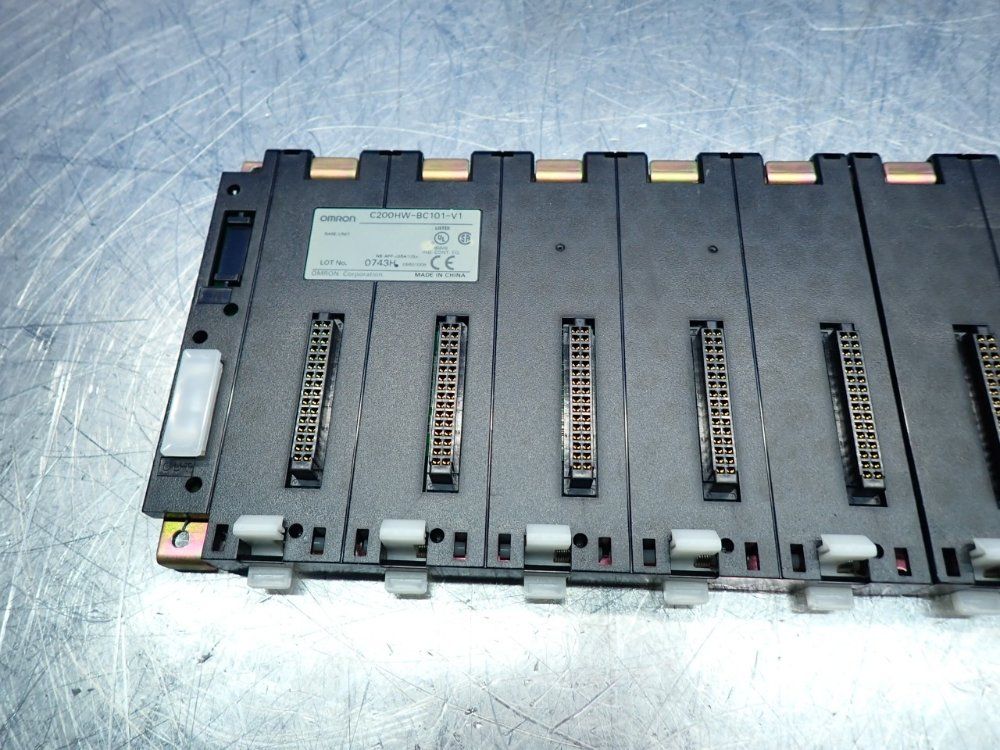 Omron 10-slot Cpu Backplane Base Unit - C200hw-bc101-v1