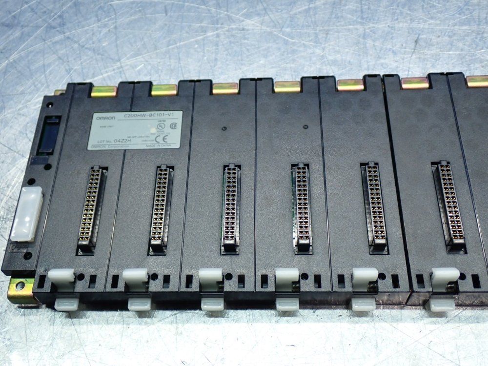 Omron 10-slot Cpu Backplane Base Unit - C200hw-bc101-v1