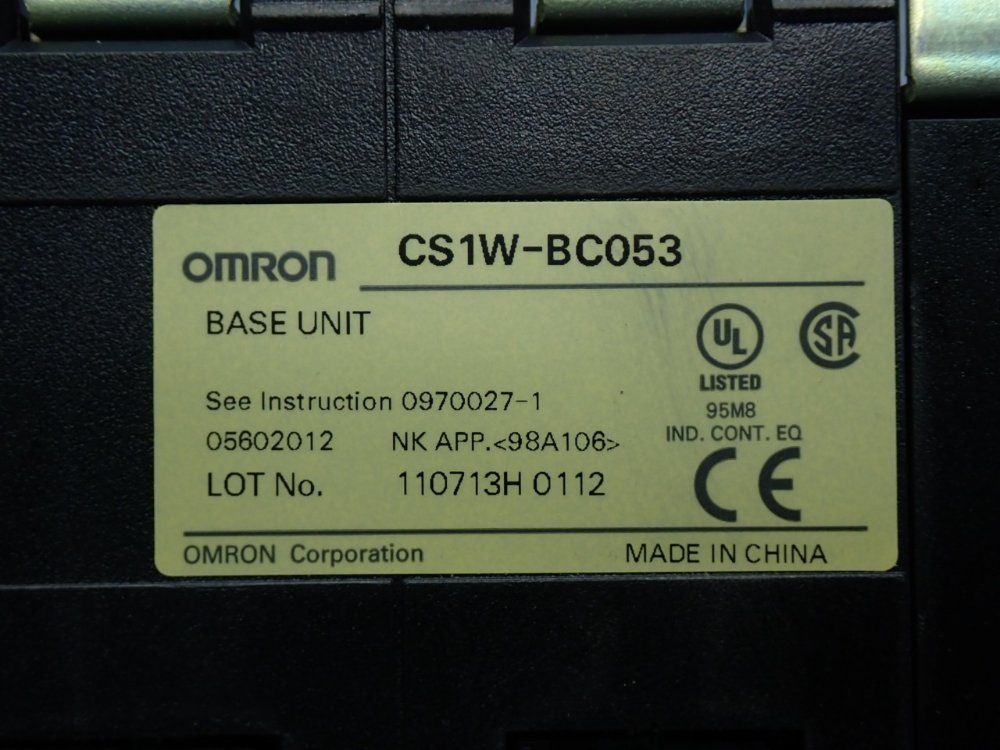 Omron Cs1-series 5-slot Central Processing Unit Base Unit - Cs1w-bc053