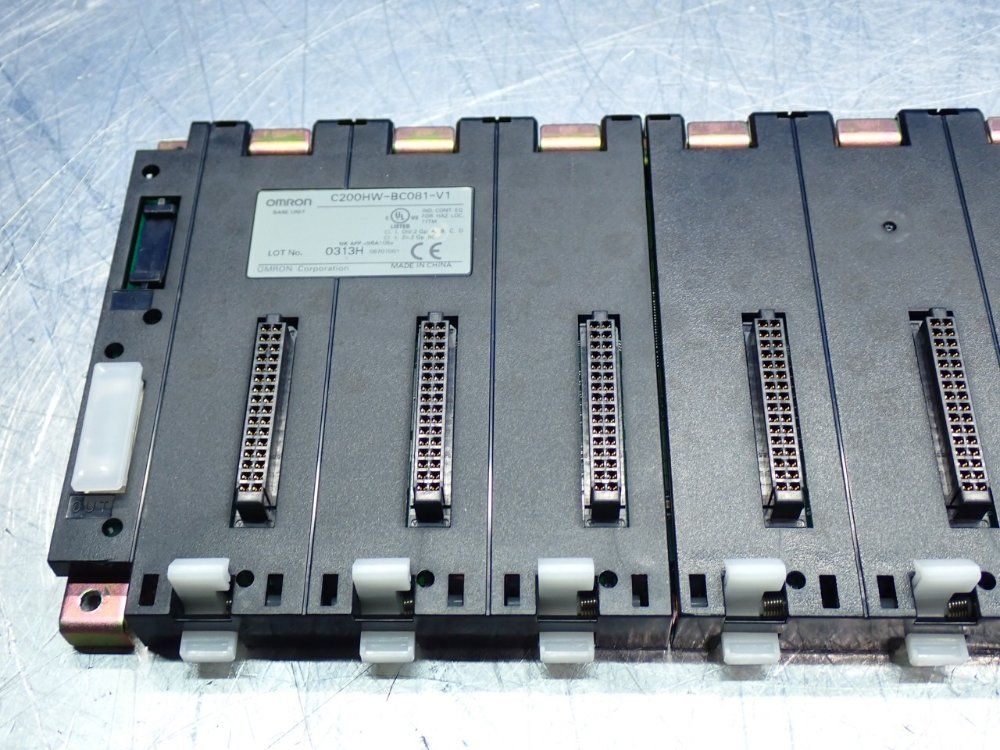 Omron Sysmac C200hw 8-slot Expansion I/o Backplane - C200hw-bc081-v1
