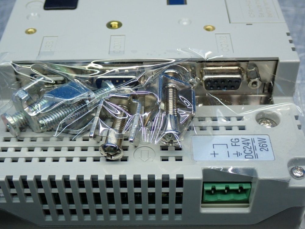 Proface 5.7" Tft Operator Interface Multi-touch Panel - Agp3300-t1-d24