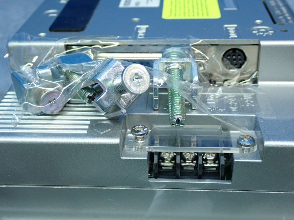 Proface 5.7" Tft Multi-touch Operator Interface Panel - 2980070-02 / Gp2300-tc41-24v