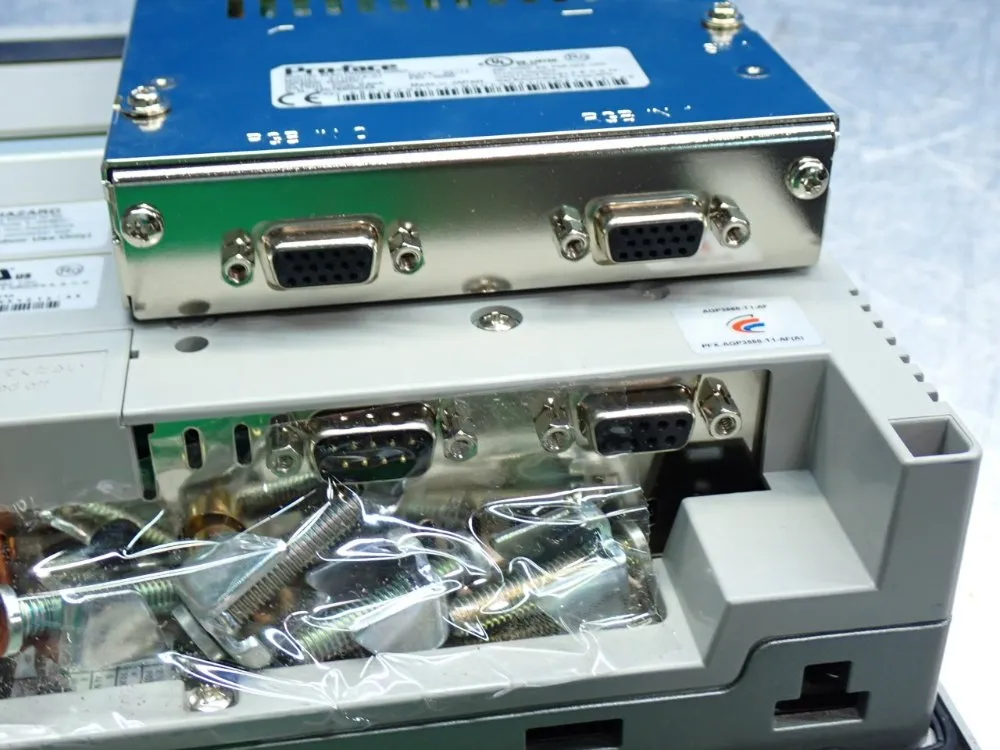 Proface 10.4" Tft Color Lcd High-resolution 10.4-inch Tft Color Lcd Operator Interface Unit - Agp3560-t1-af