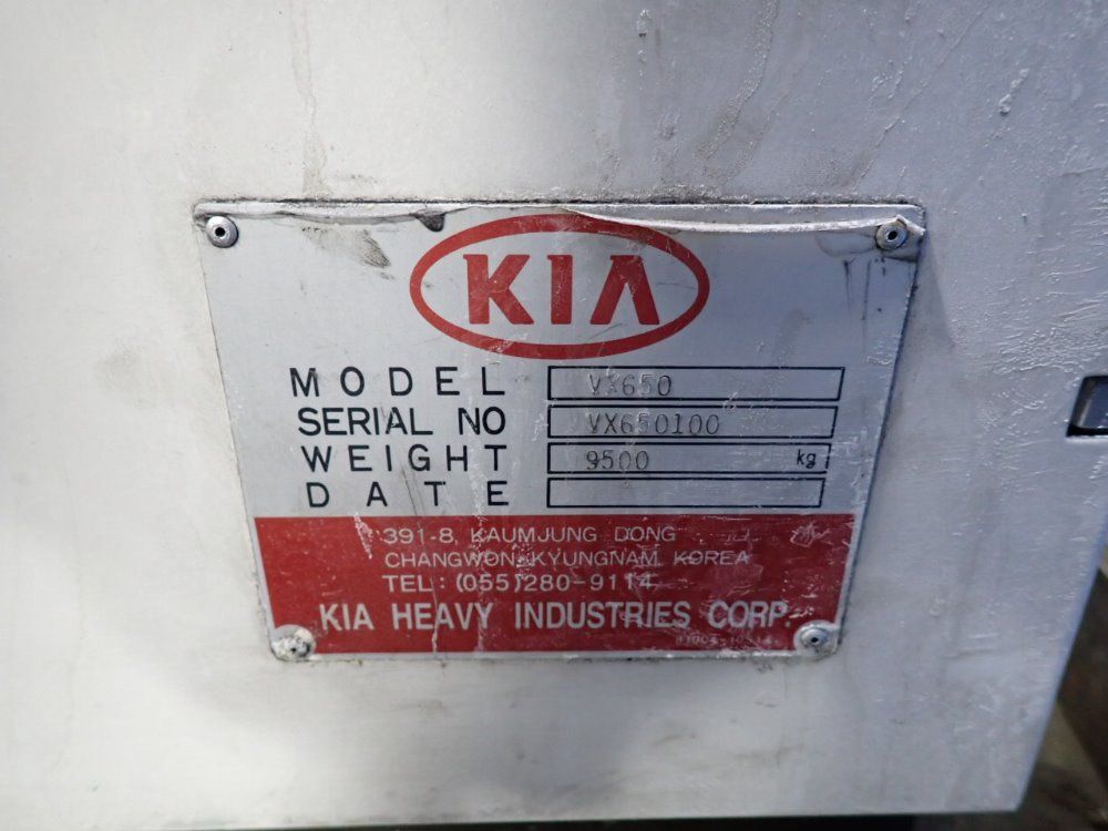 Kia Heavy Industries Corp 25 1/2" X 67" Cnc Vmc - Vx650