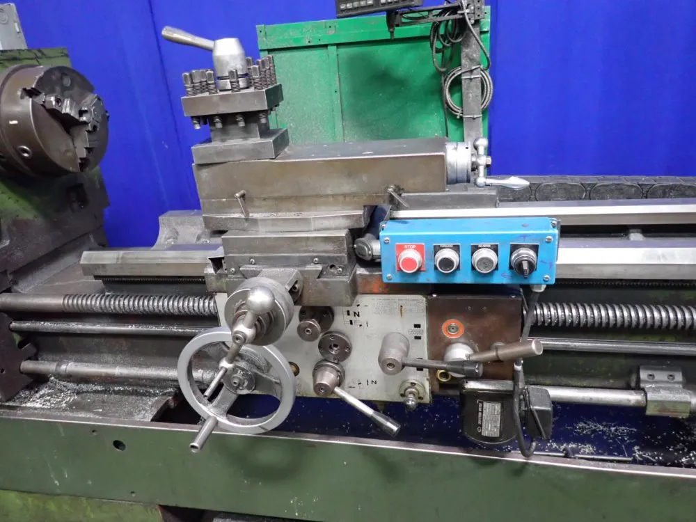 Iron Flower Machinery Inc 24"/32" X 208 Gap Bed Lathe - If-24200