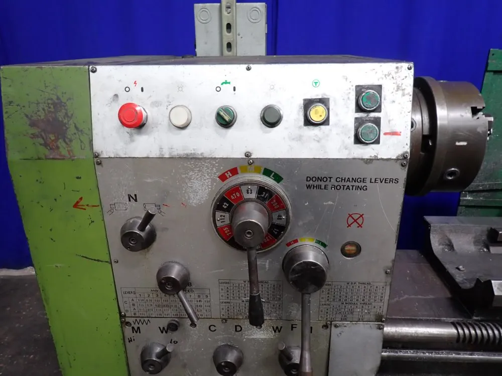 Iron Flower Machinery Inc 24"/32" X 208 Gap Bed Lathe - If-24200