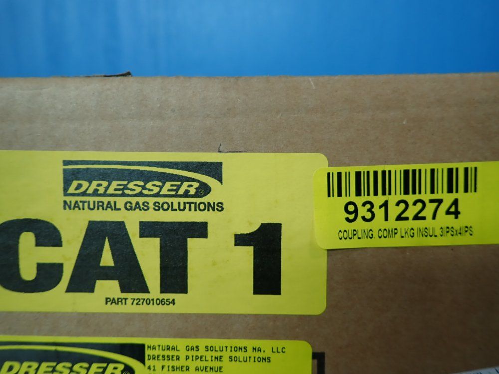 Dresser Insulating Coupling - 727010654