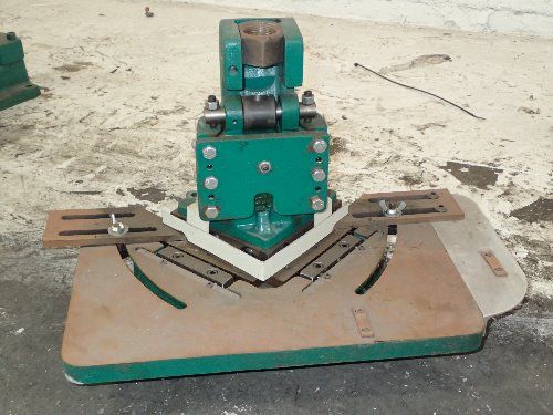 Tennsmith 16 Gauge Corner Notcher - Sn