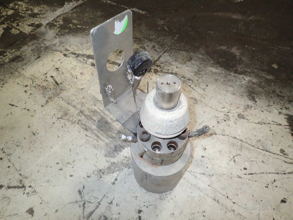 Autoclave Engineers Reactor