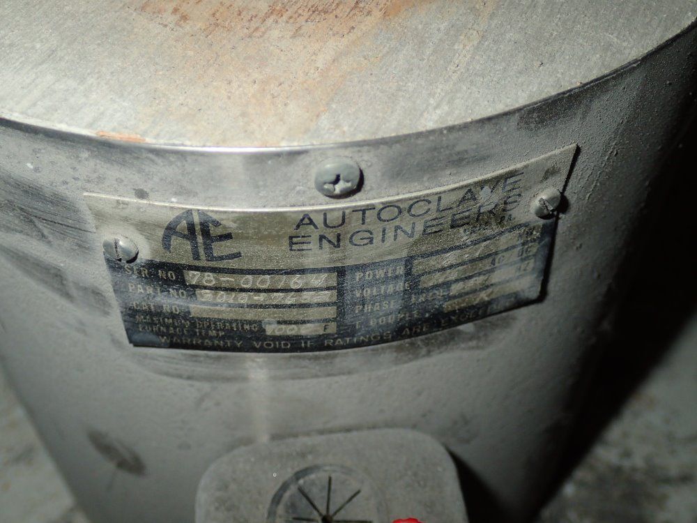 Autoclave Engineers Reactor