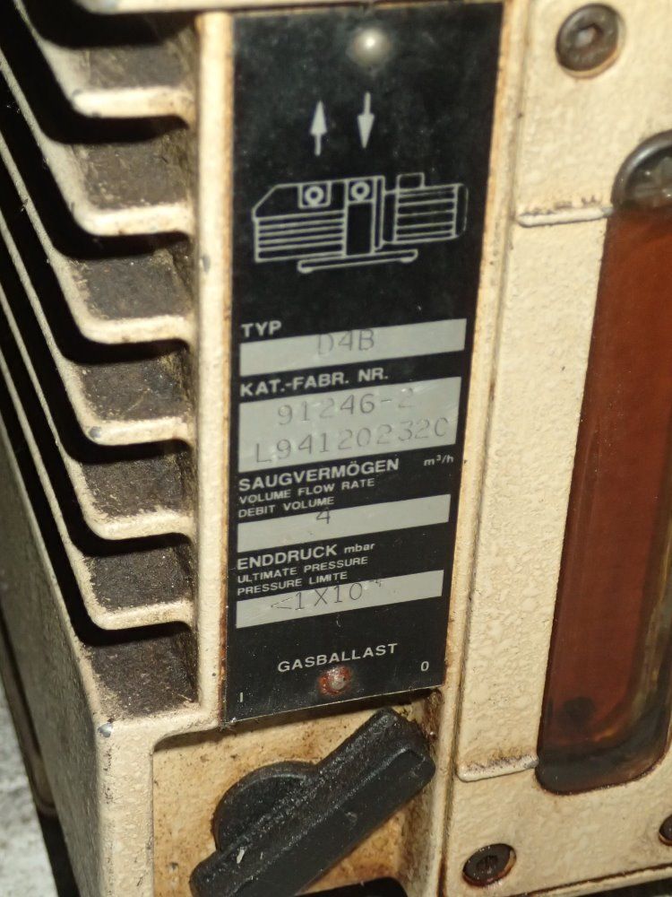 Leybold / Trivac Vacuum Pump