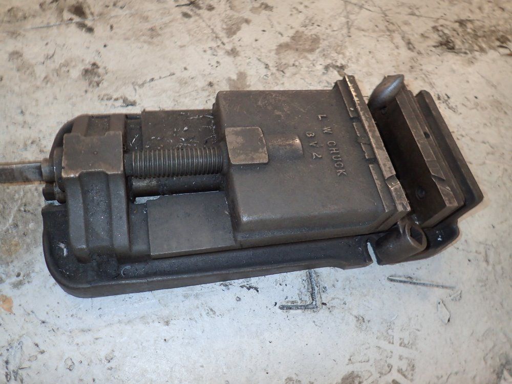 Lw Chuck Vise