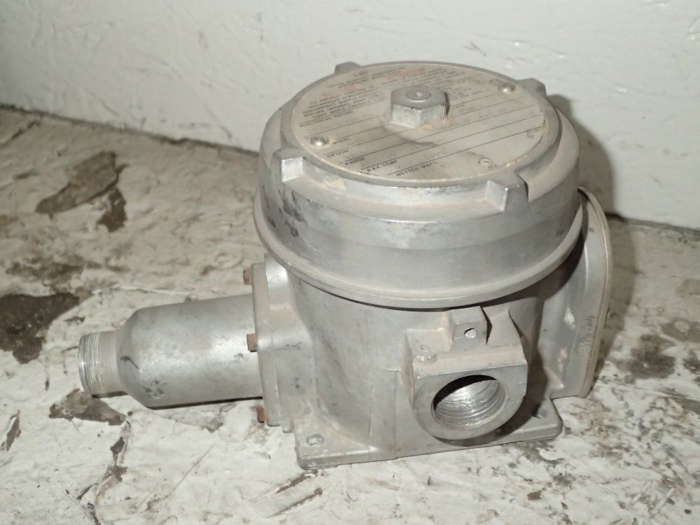 Ue Explosion Proof Thermostat