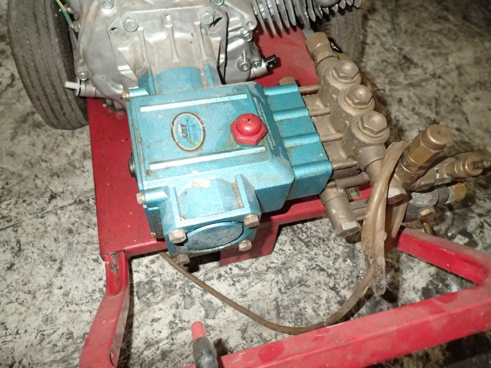 Honda / Ex - Cell Gas Pressure Washer