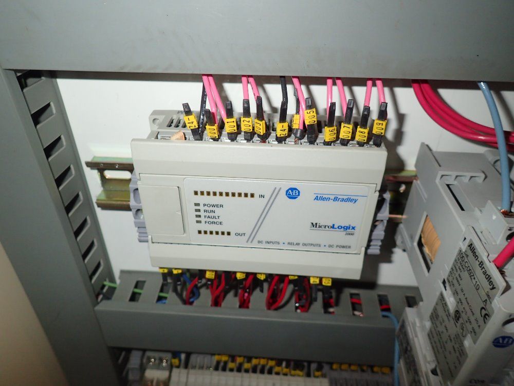 Klippenstein Carton Erector/sealer