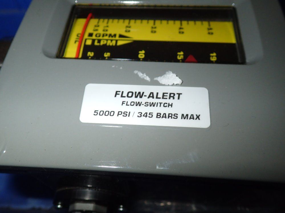 Heland Flow Switch