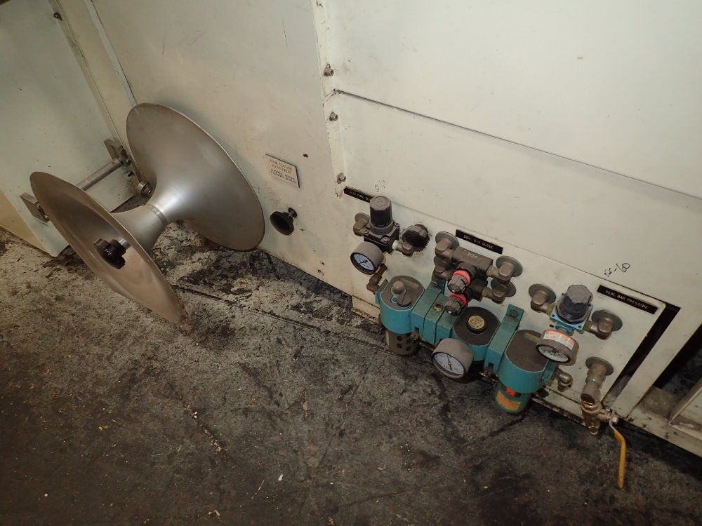 Great Lakes Corp. Packing Machine